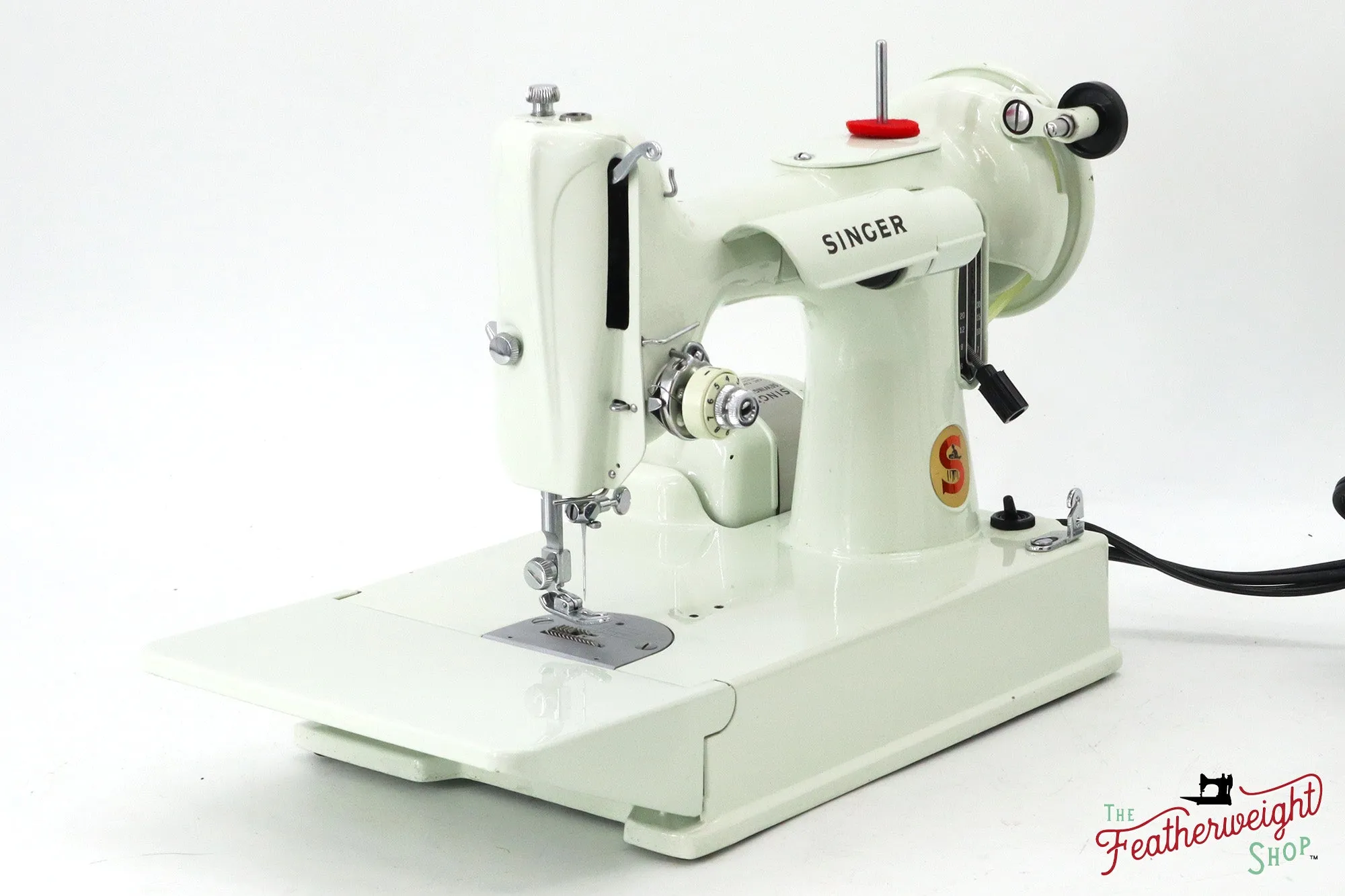 Singer Featherweight 221K Sewing Machine, British WHITE EV9858**